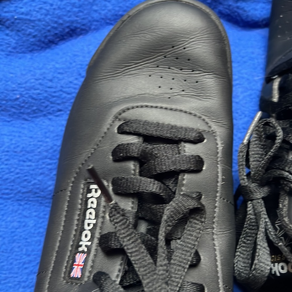 Women’s Reebok classic black size ten - Picture 5 of 8